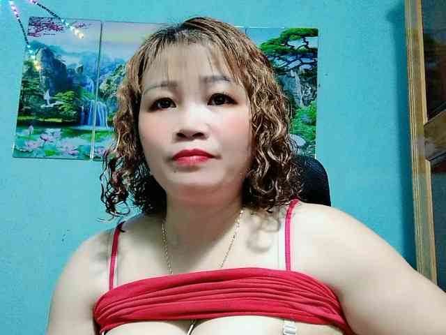 Linhanhsex2k webcam