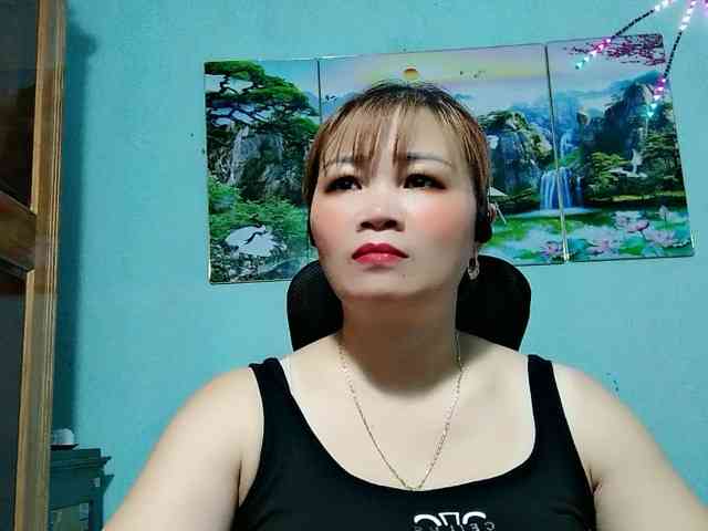 Linhanhsex2k webcam
