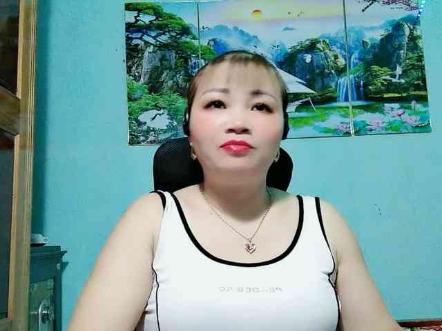 Linhanhsex2k webcam