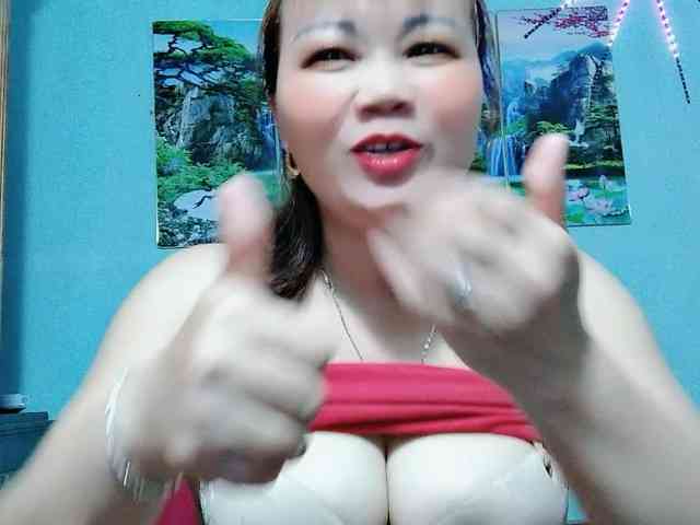 Linhanhsex2k webcam