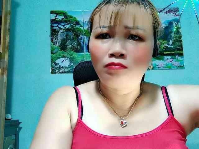 Linhanhsex2k webcam