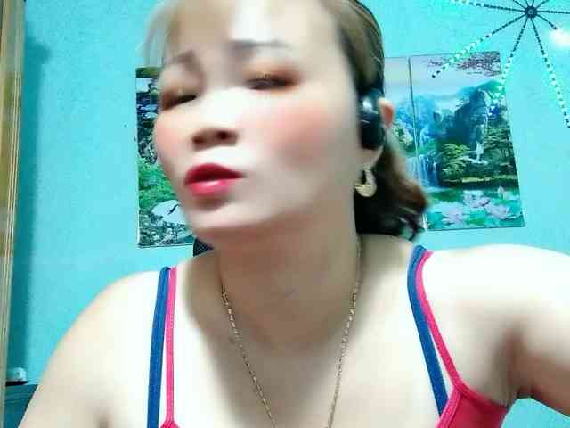 Linhanhsex2k webcam