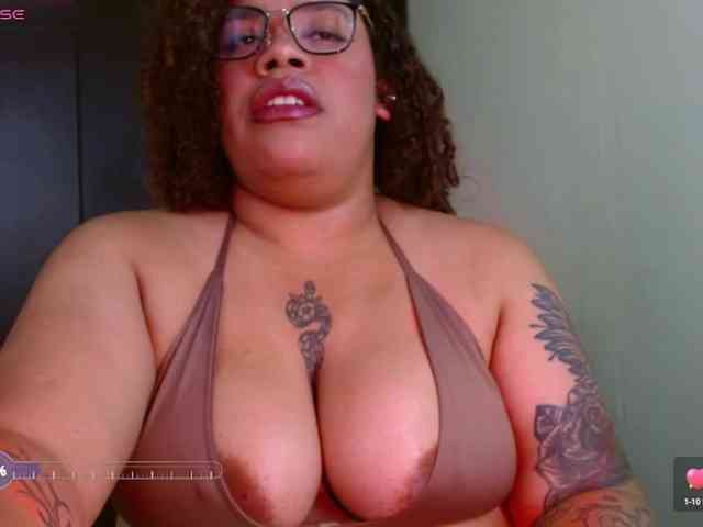 saramorales1 webcam