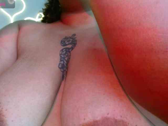 saramorales1 webcam
