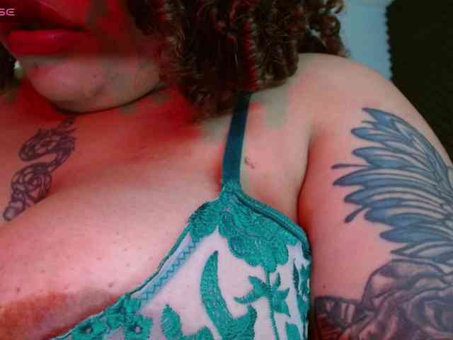saramorales1 webcam