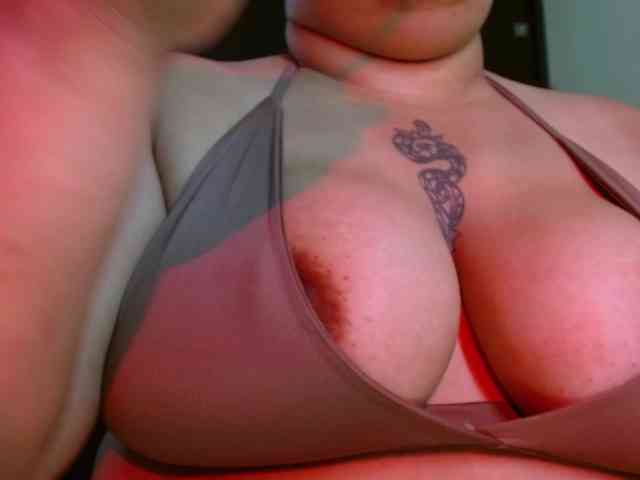 saramorales1 webcam