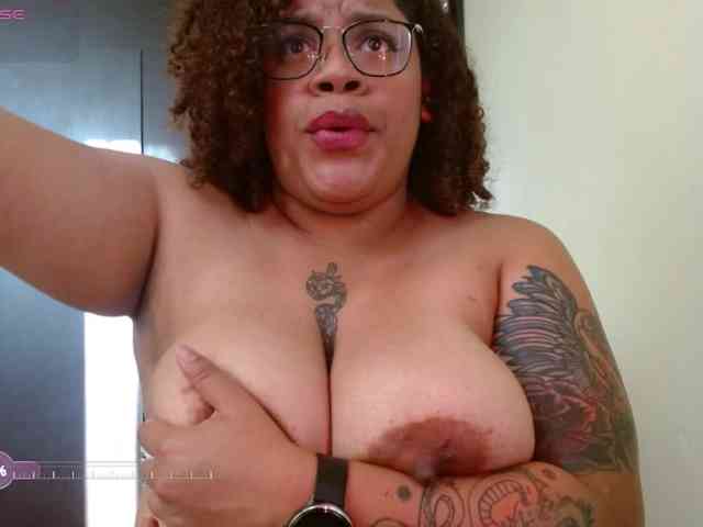 saramorales1 webcam
