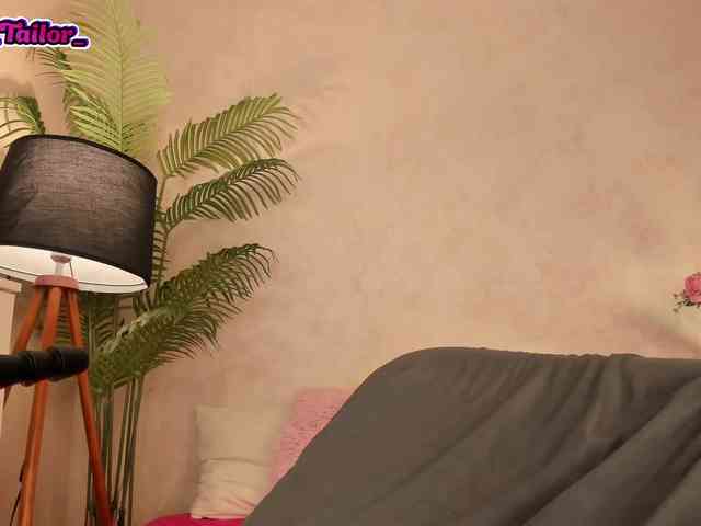 Модель: SofaTailor