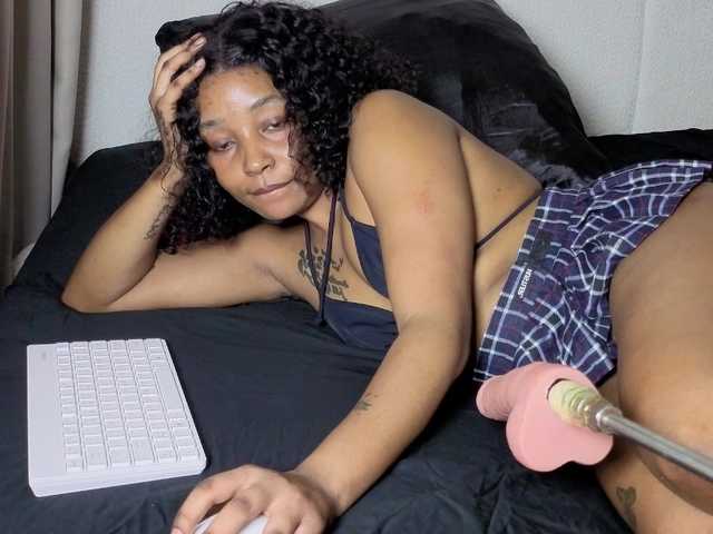 Ebonycutelyn's BongaCams show and profile