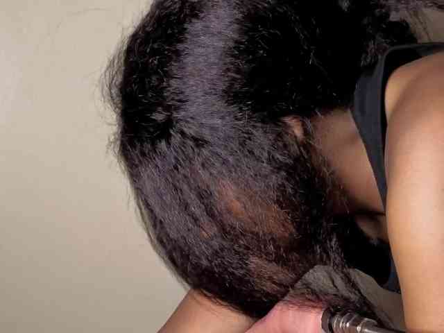 Ebonycutelyn Ebonycutelyn