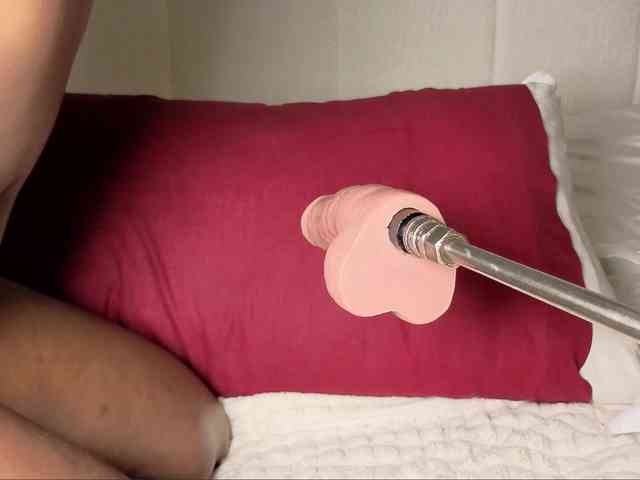 Ebonycutelyn Ebonycutelyn