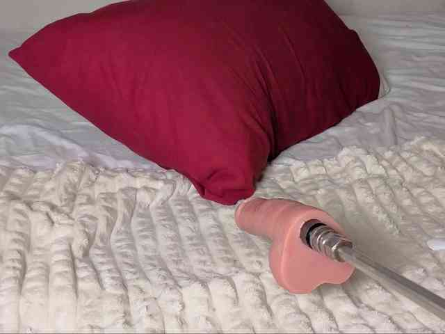 Ebonycutelyn Ebonycutelyn