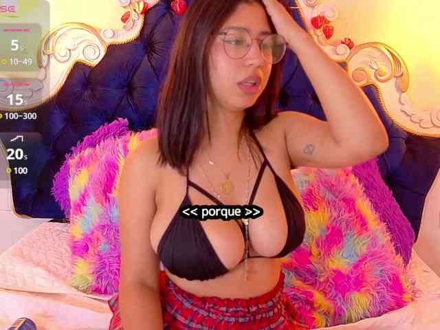 DarcyMoore webcam