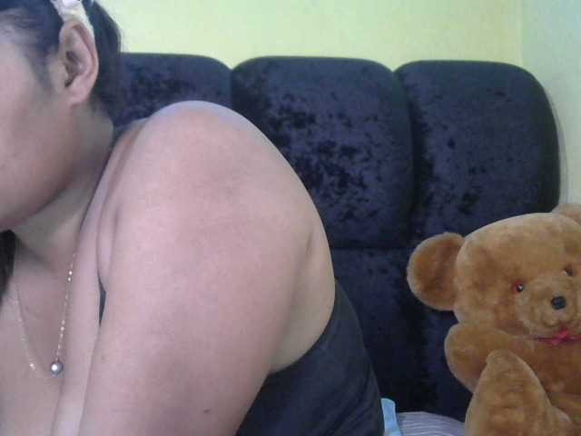 ohana-3's BongaCams show and profile