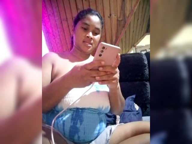 ohana-3's BongaCams show and profile