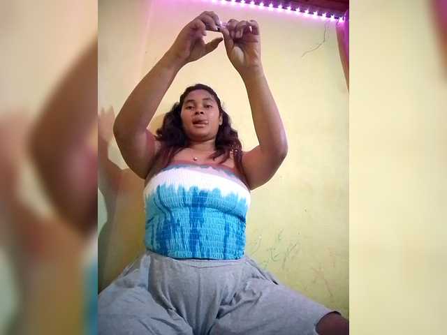 ohana-3's BongaCams show and profile