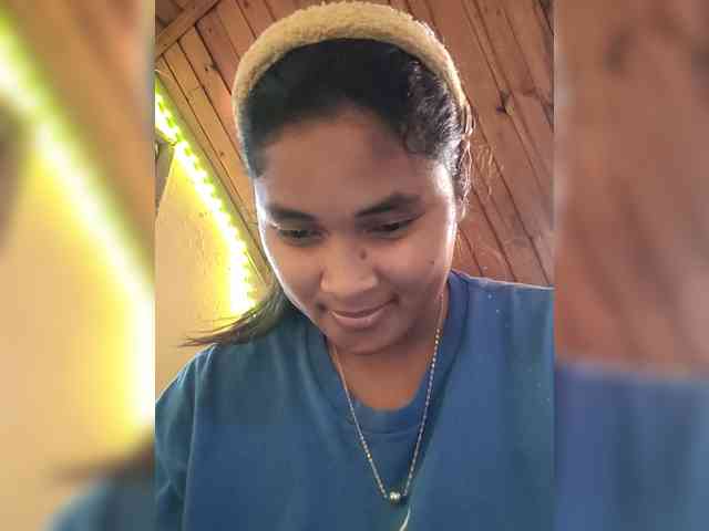 ohana-3 Live Webcam on BongaCams