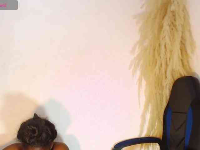 KeilySofia webcam