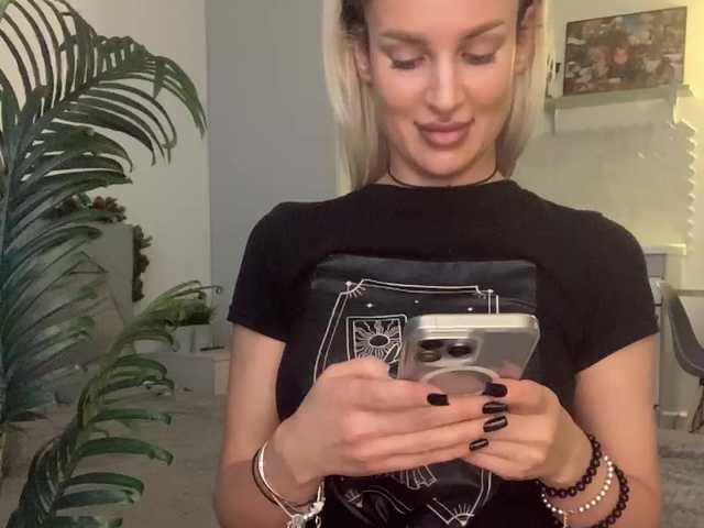 Stasya-moor's BongaCams show and profile