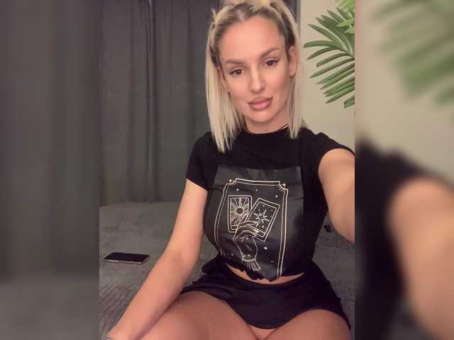 Stasya-moor's BongaCams show and profile