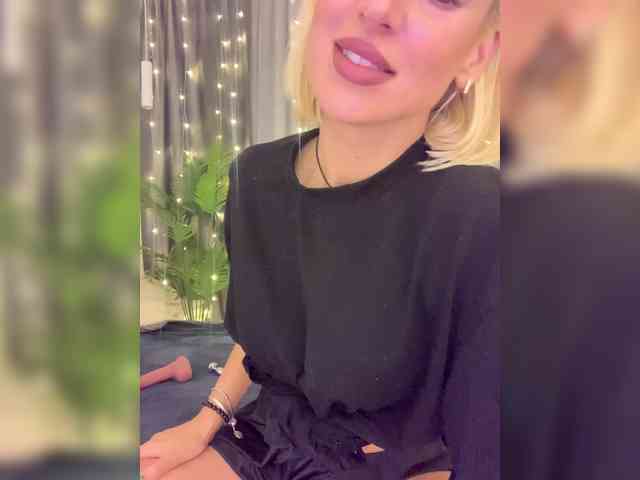 Stasya-moor Live Webcam on BongaCams