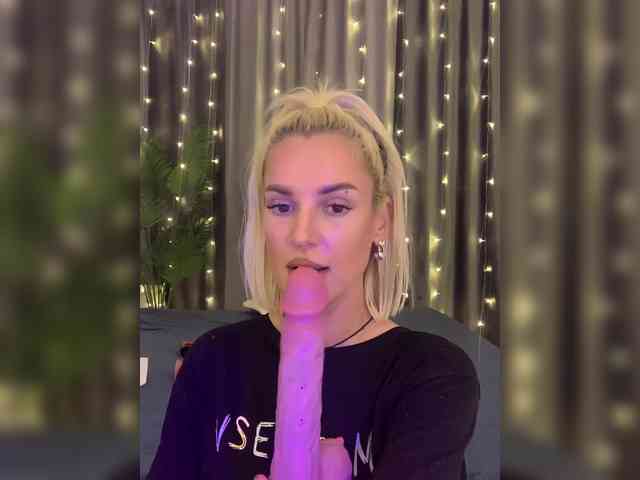 Stasya-moor's webcam live show