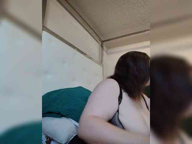 HungryHeifer webcam