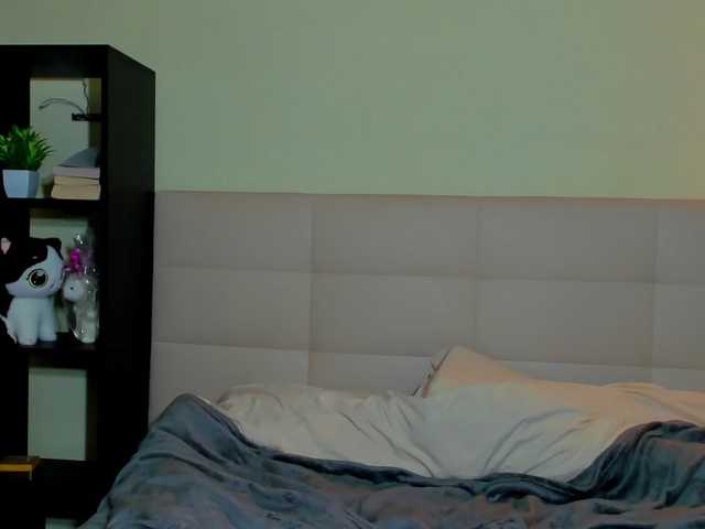 Tune-Godness's BongaCams show and profile