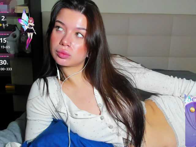 Tune-Godness's BongaCams show and profile