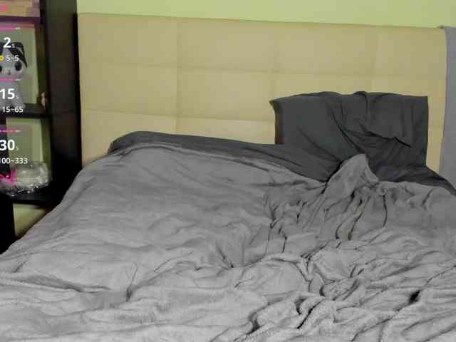 SilasCoraline webcam