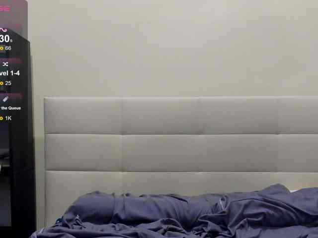 SilasCoraline webcam