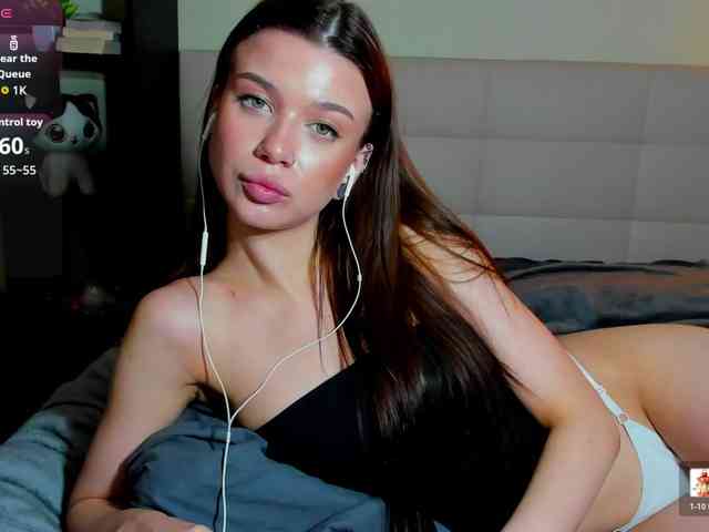 SilasCoraline webcam