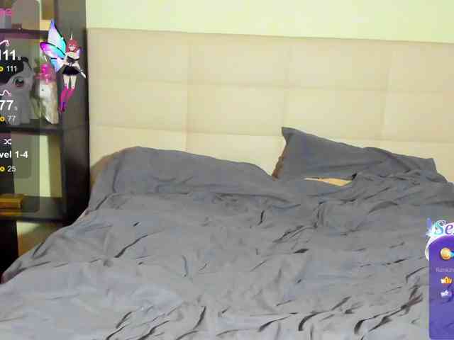 SilasCoraline webcam