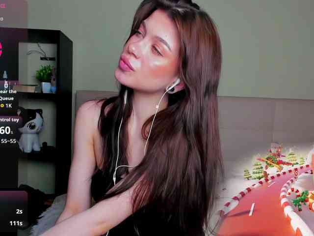 SilasCoraline webcam