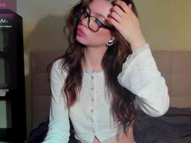 SilasCoraline webcam