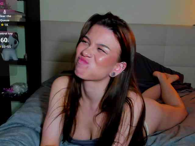 SilasCoraline webcam