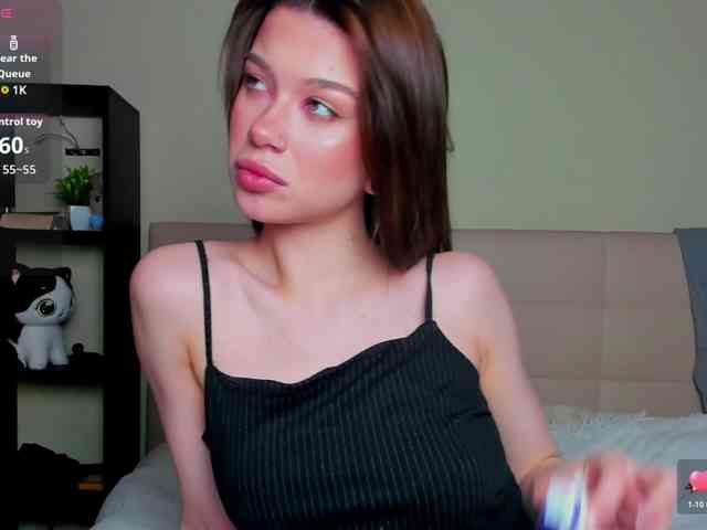 SilasCoraline webcam