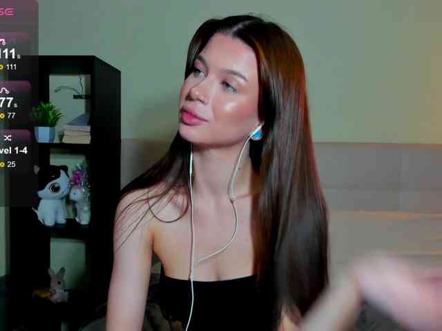 SilasCoraline webcam