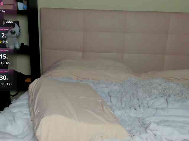 SilasCoraline webcam