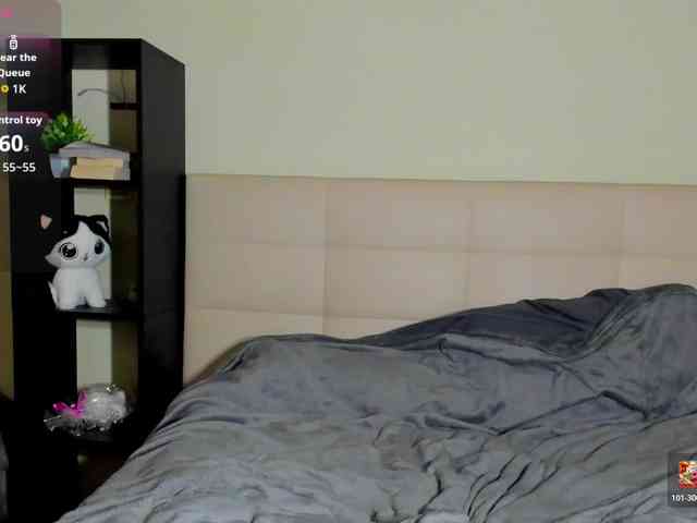 SilasCoraline webcam