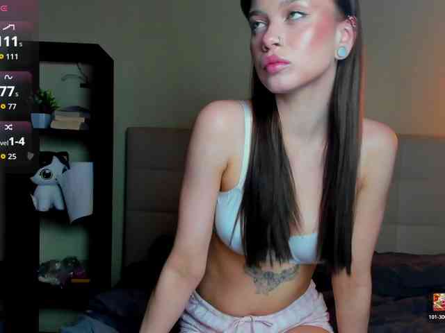 SilasCoraline webcam