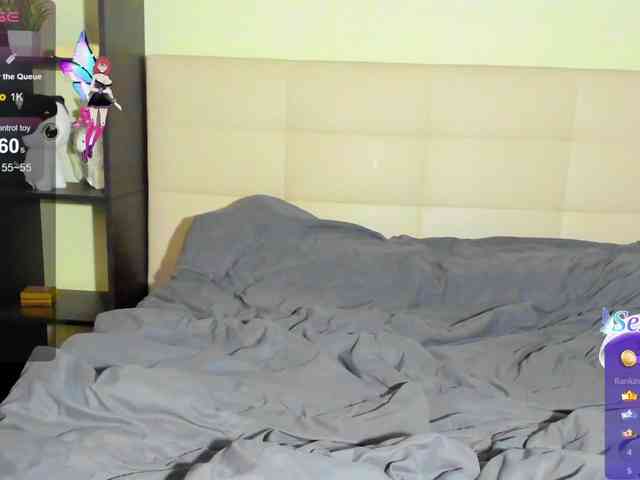 SilasCoraline webcam