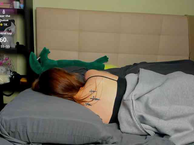 SilasCoraline webcam