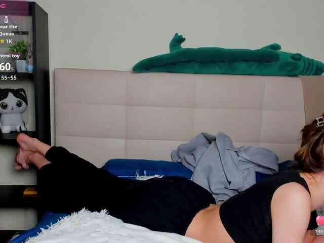 SilasCoraline webcam