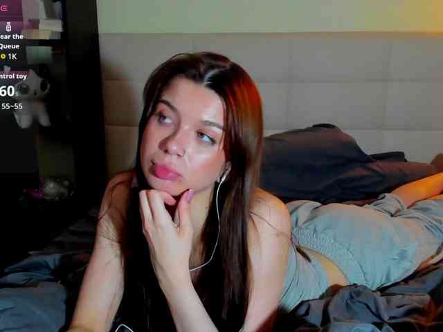 SilasCoraline webcam