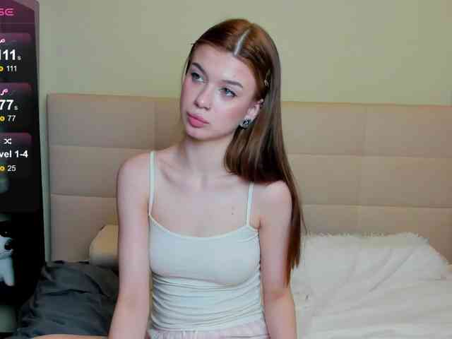 SilasCoraline webcam