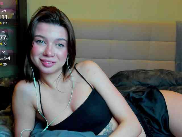 SilasCoraline webcam