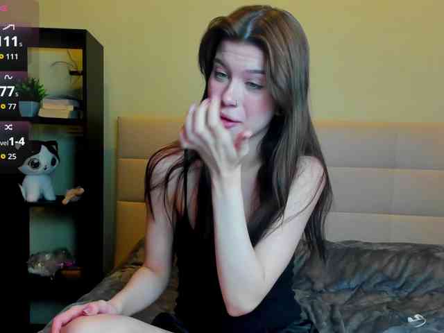 SilasCoraline webcam