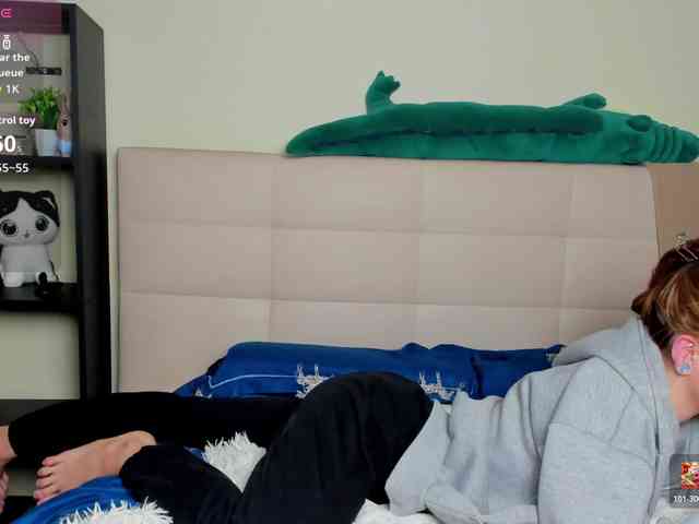 SilasCoraline webcam