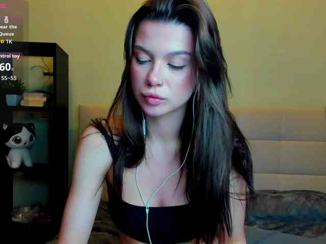 SilasCoraline webcam